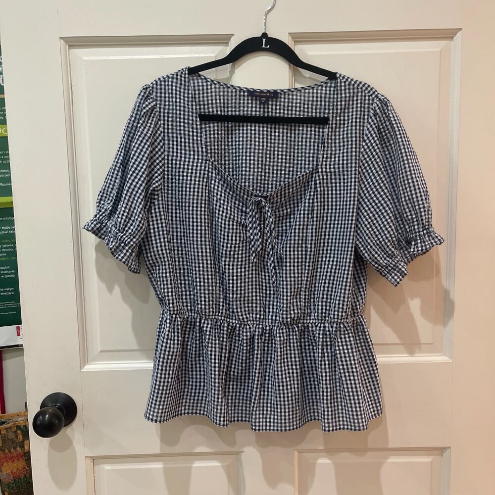 Navy and white cute top size XL by Skies Are Blue